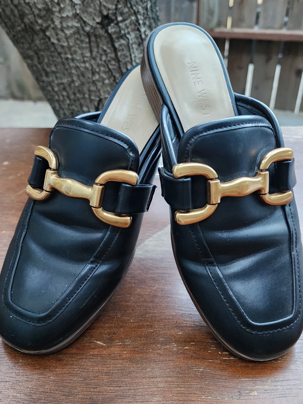 Nine West Black Leather Horsebit Loafer Mules Slip-On Slides Gold Bit [6]